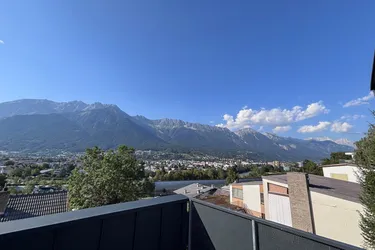 Traumhafte 4-Zimmer DG-Maisonette mit herrlicher Dachterrasse