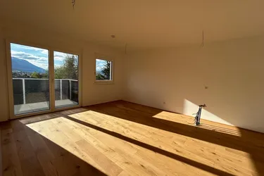 Helle 2 Zi-Wohnung mit großem Balkon, Neubau Erstbezug, KAUF