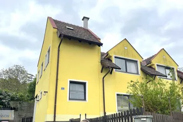 Großes Wohnhaus in ruhige Randlage, Weitblick