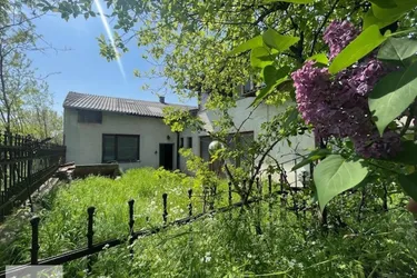 Wohnhaus mit großem Grund im Herzen von Neusiedl a.S.