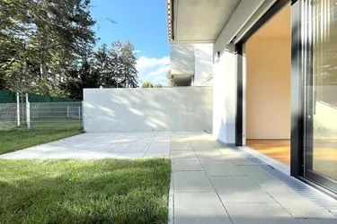 PROVISIONSFREI &amp; BEZUGSFERTIG: Reihenhaus mit Eigengarten, 4 Schlafzimmern &amp; 90 m² Außenflächen!