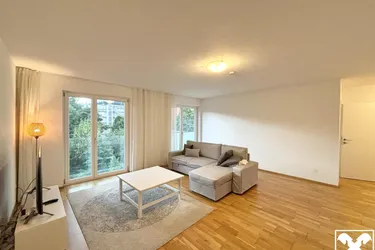 Maximilianstraße | Innenstadt-Exzellenz: Neuwertige Traumwohnung mit Seltenheitswert
