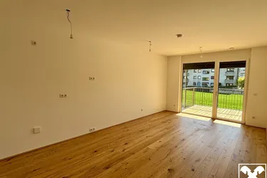 PROVISIONSFREI-2 Zimmer Wohnung mit sonnigem Balkon
