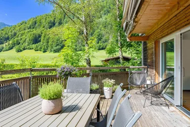 Mellau: Doppelhaus mit 3 Einheiten im Bregenzerwald
