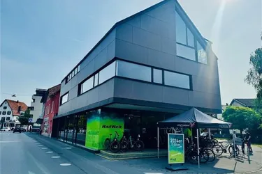 Lichtdurchflutete Bürofläche im Herzen von Hard