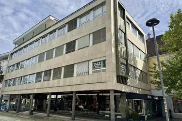 Geräumige Büro- bzw. Praxisfläche am Marktplatz