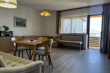 1-Zimmer-Appartement in ruhiger Berglage