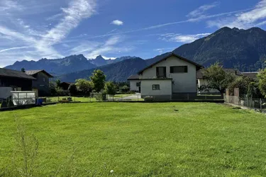 Sonniges Baugrundstück 