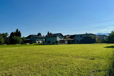 Traumhaftes Baugrundstück