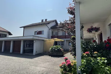 4 Zimmerwohnung mit Gartenanteil