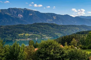 Luxuriöses Anwesen mit Panoramablick auf den Millstätter See