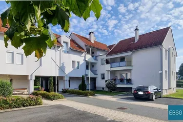 Single- oder Pärchenwohnung im EG mit Loggia 