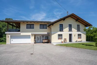 Gepflegtes Wohnhaus mit vielen Möglichkeiten in sonniger Ruhelage von Köttmannsdorf