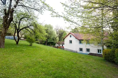 Sanierungsprojekt mit viel Potenzial: Einfamilienhaus in Pichling mit großzügiger Grünfläche!