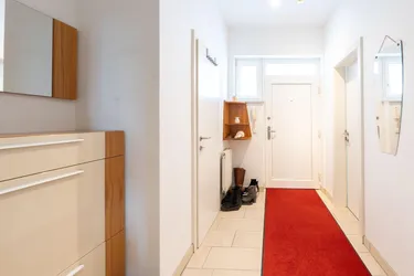Zentral wohnen in Traun: Traumhafte 2-Zimmer-Wohnung mit Loggia