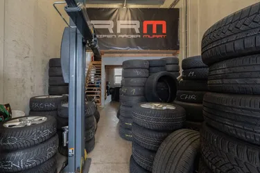 ZU MIETEN: Moderne Gewerbehalle in Marchtrenk!
