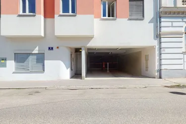 20 parifizierte Garagenplätze Baujahr 2010 - Kaufen oder Mieten - Einzeln oder im Paket