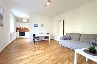 Ruhig. Modern. Bezugsfertig. – 2-Zimmer-Wohnung nahe Kongressbad