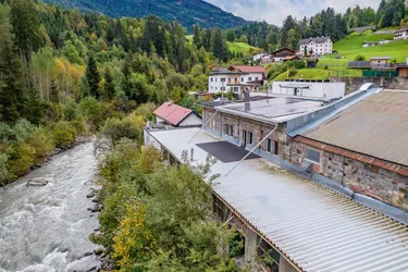Großes modernes Mietloft an der Sill