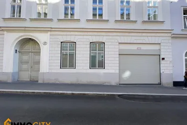 Zentral gelegene Garagenplätze im Doppelparker System in 1060 Wien