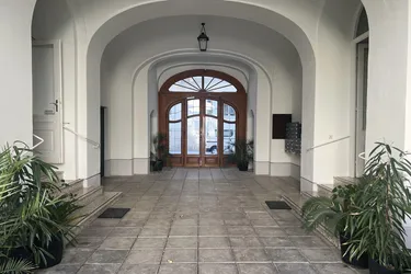 Bezugsfertige und exklusive Stadtwohnung - 2,5 Zimmer + 30m² Gartenterrasse - Zentrum Baden
