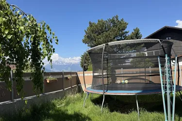 Sistrans: Helle familienfreundliche 3-Zimmer-Wohnung mit Garten!