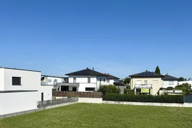 ATTRAKTIVER BAUGRUND IN RUHIGER SIEDLUNGSLAGE - KEIN BAUZWANG