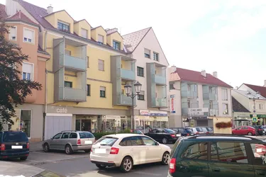 Laa/ Thaya VII - LZ: 2010 - Top 7 - Stadtplatz Nr. 61