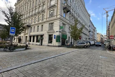 Attraktives Geschäftslokal mit ca. 59m² neben der Mariahilfer Straße