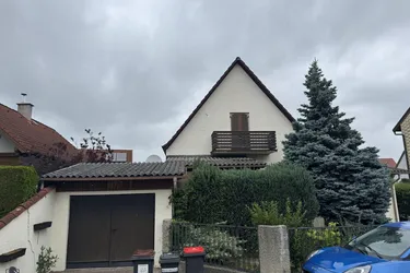 Einfamilienhaus mit Potenzial in ruhiger Lage