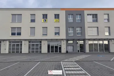 Moderne Verkaufs- &amp; Schauraumflächen in Top-Lage bei Wien - 62 m² bis 203 m² verfügbar!