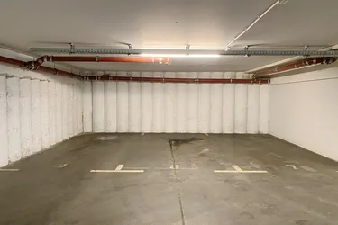 Tiefgaragenplatz Nähe Johann-Nepomuk-Vogl-Platz und AKH Wien - Provisionsfrei
