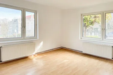CHARMANTE 2-ZI ERDGESCHOSSWOHNUNG - LICHTDURCHFLUTET - NÄHE U4 SCHÖNBRUNN