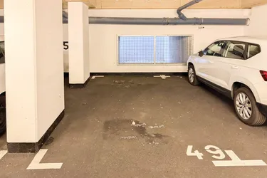 TIEFGARAGENSTELLPLATZ IN DER NÄHE ENKPLATZ U3
