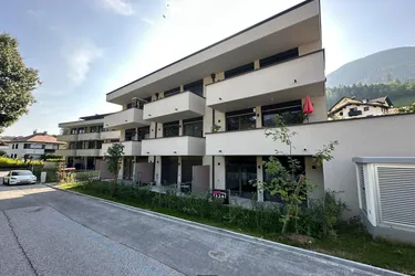 PREISREDUKTION NEUBAUWOHNUNG Stadtvillen SCHWAZ / 74 m² + Terrasse + Garten / Anlegerpreis netto € 381.416,43