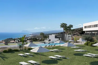 Exklusive Reihenhäuser mit großzügigen Terrassen – Mediterranes Wohnen in Manilva