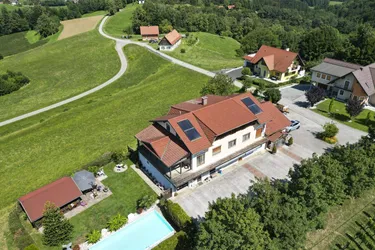Top Lage Obergreith!! Vielseitige Liegenschaft mit Top Aussicht!!