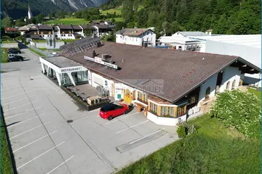 lukrative Investoren-Immobilie in der Nähe von Lienz mit einer Vielzahl an Nutzungsmöglichkeiten