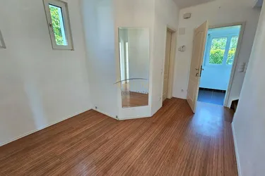 Idyllisches Einfamilienhaus mit Weitblick (Südhang), am unteren Ölberg/Klosterneuburg!