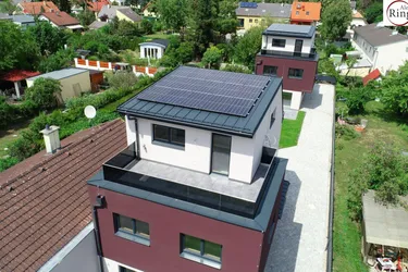 Expose Photovoltaikanlage - ökologische Einfamilienhäuser- provisionsfrei - Steinwolldämmung - E-Ladestation - sonnige Terrasse