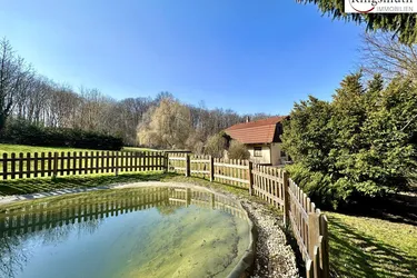 Expose Leben inmitten unberührter Natur I ca. 3.470 m2 einzigartiges großes Grundstück I ausgestattet mit Photovoltaikanlage, eigene Quellwasser-Brunnen u.v.m!