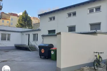 Großes Lager mit Büro und Garage in Floridsdorf