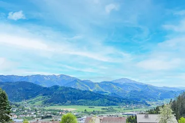 Baugrundstück mit Bergpanorama und Top Anbindung