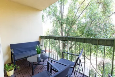 Schöne, renovierte Familienwohnung: 3 Zimmer (4 Zi möglich) mit Loggia, Nähe U6 und Donaukanal