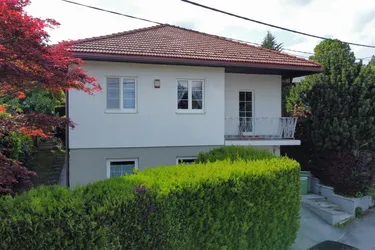 Einladendes Einfamilienhaus mit gemütlichem Garten in Breitenfurt West
