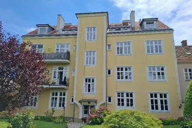 Alleineigentum, Zinshaus mit 8 Wohnungen in guter Lage mit gepflegtem Garten