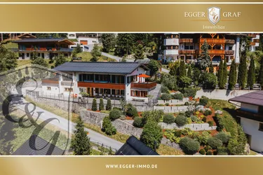 EIN JUWEL IN DEN BERGEN: STIL, CHARME UND ALPINER LUXUS VEREINT