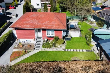 Charmantes Einfamilienhaus mit großzügigem Garten in Eugendorf