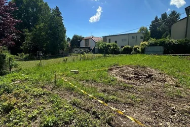 Kaufen &amp; Bauen! Sonniges Traumgrundstück in Sackgassenlage mit Einreichplan in idyllischer Stadtlage