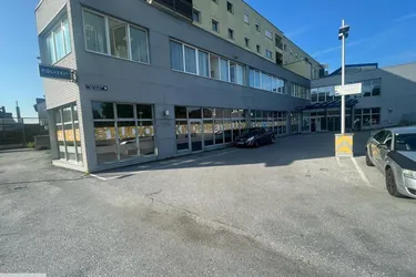 "Optimale Gewerbefläche in Voitsberg: Attraktive barrierefreie Immobilie mit Parkplätzen sucht neuen Mieter!"